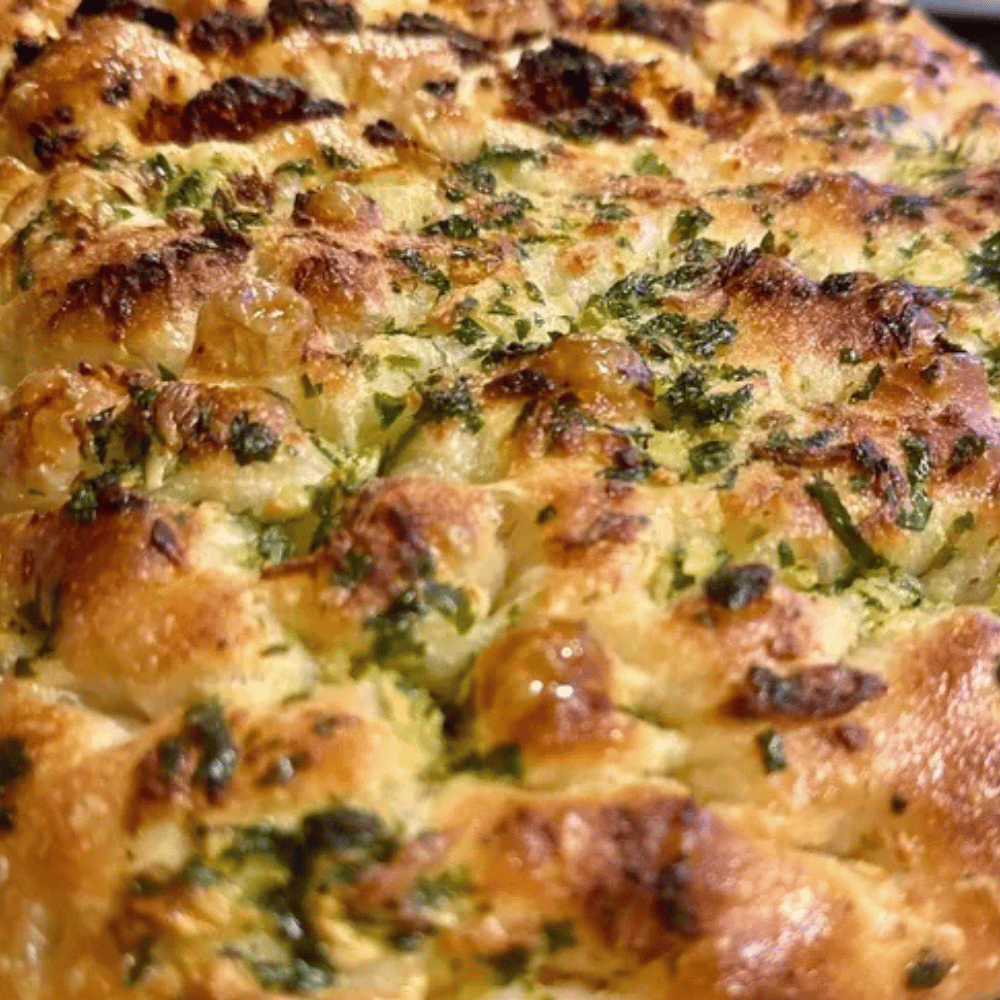 Focaccia Tomate Seco y Pesto